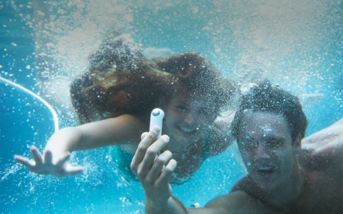 HTC-RE-Camera-Under-Water-1024x639
