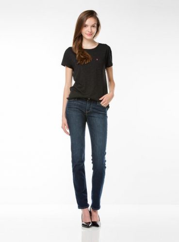 lv-19561-0030_detail_10_600x814