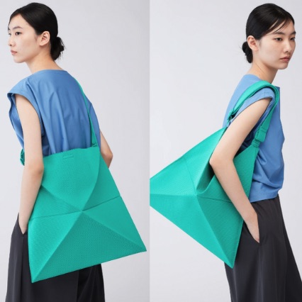 132 5. ISSEY MIYAKE：TATAMI