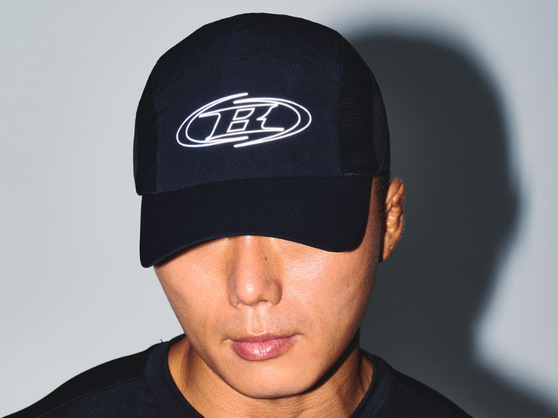 4.  STROKE RUNNING CAP [BLACK]