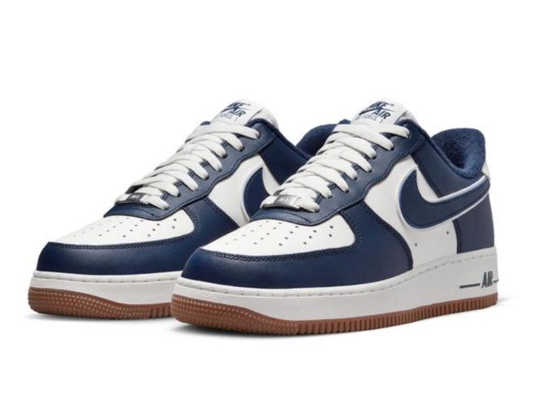 Nike Air Force 1 ’07 LV8
