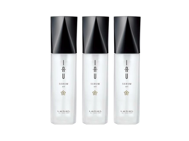 Lebel IAU Essence Sleek hair oil 100ml bottle for deep moisturizing and anti-frizz damaged hair care.