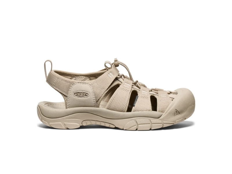 Keen Newport H2 closed-toe hiking sandal in monochrome plaza taupe suede.