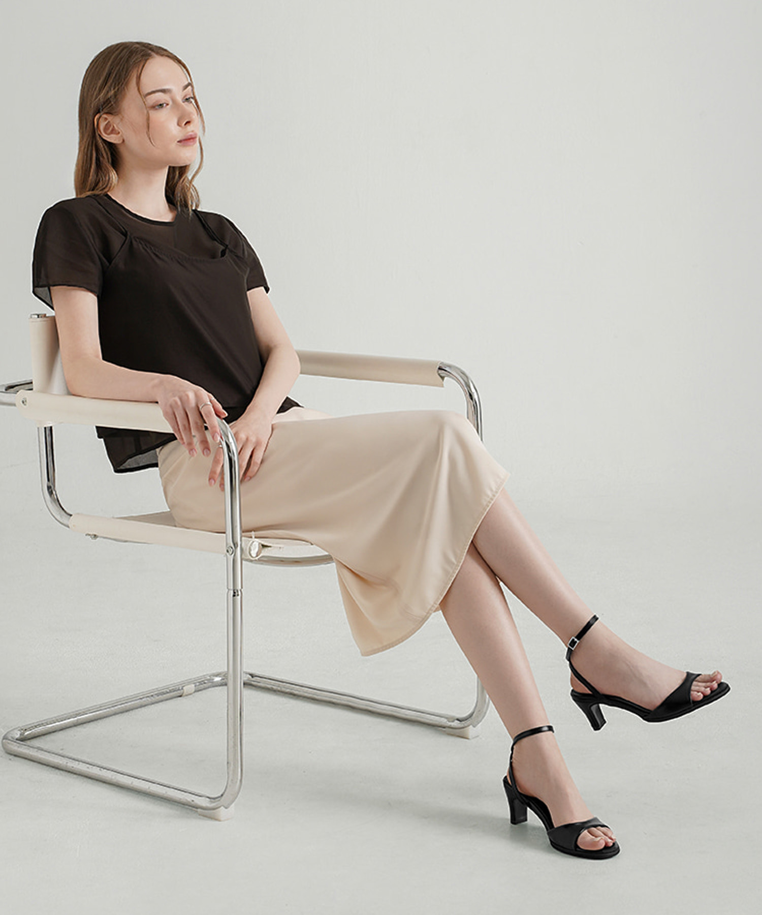 CHAAKAN Chocolat Mary Jane sandal heels, as worn by Red Velvet's JOY